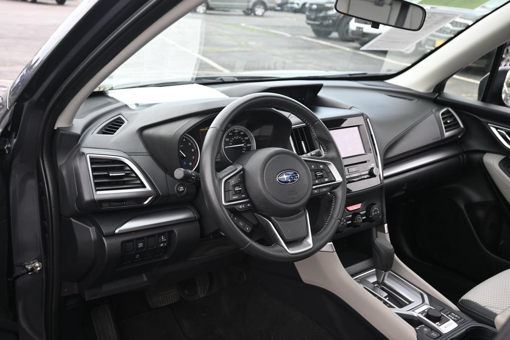 Used 2022 Subaru Forester Premium AWD/4WD image 18