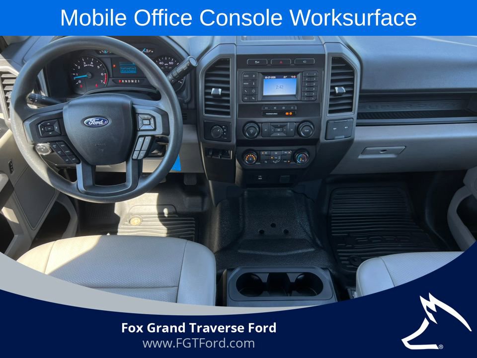 Certified 2022 Ford F250 XL w/ STX Appearance Package AWD/4WD image 3