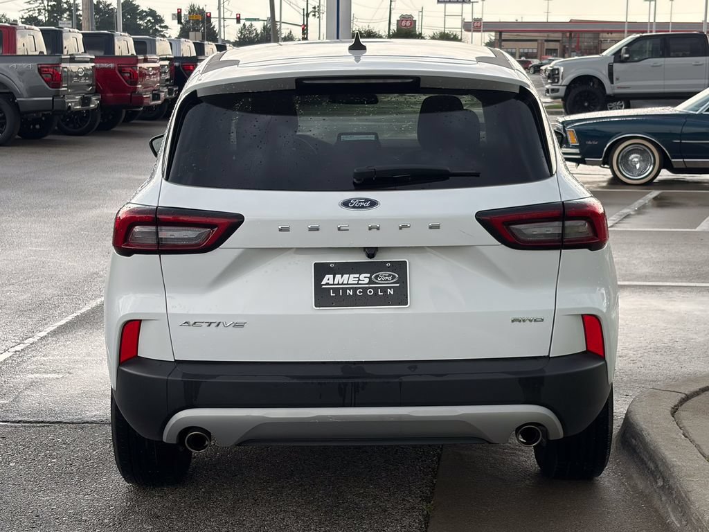 Certified 2025 Ford Escape Active AWD/4WD image 5