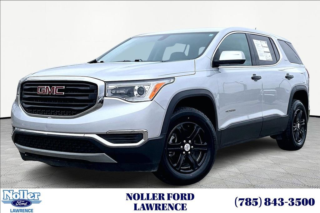 Used 2017 GMC Acadia SLE w/ LPO, Floor Liner Package image 1