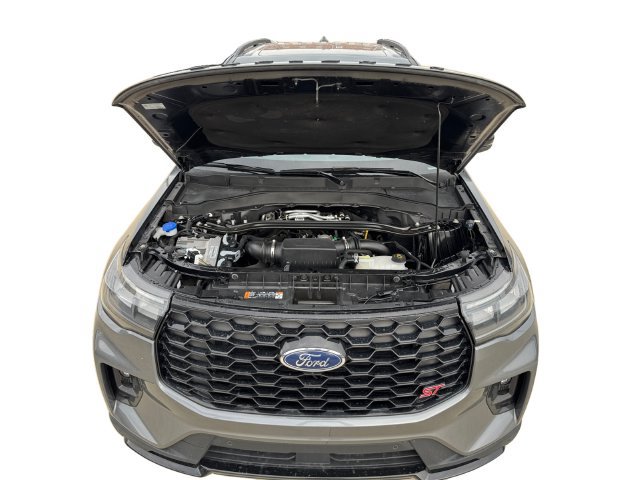 Certified 2025 Ford Explorer ST AWD/4WD image 16