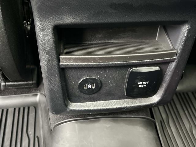 Certified 2023 Ford Edge ST-Line image 17