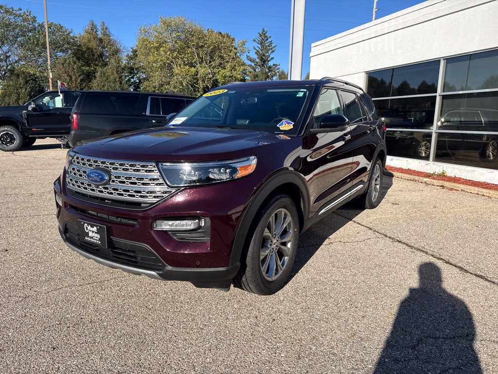 Certified 2023 Ford Explorer Limited w/ Limited Technology Package AWD/4WD image 7