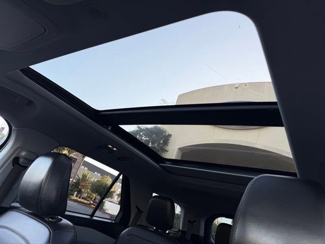 Certified 2022 Ford Explorer XLT w/ Equipment Group 202A image 21