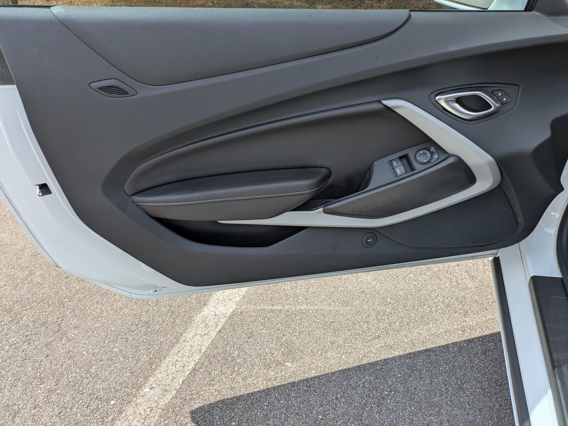 Used 2023 Chevrolet Camaro SS image 10