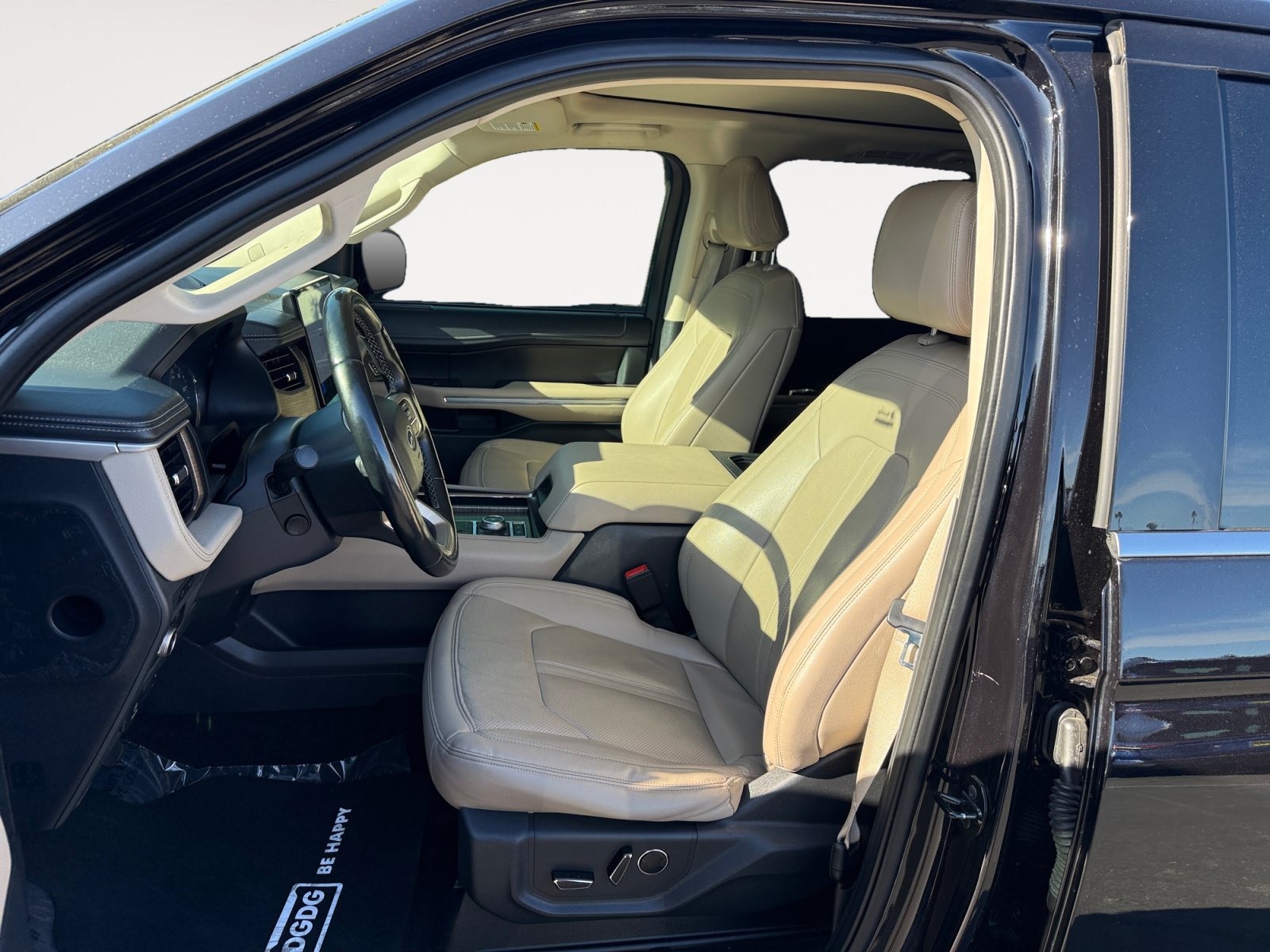 Certified 2022 Ford Expedition Limited AWD/4WD image 10