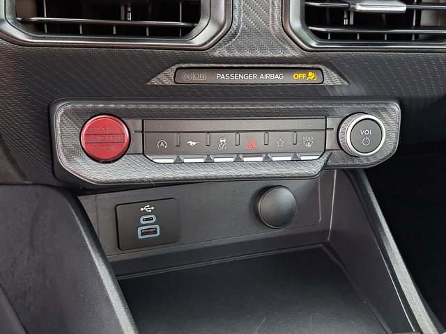 Certified 2025 Ford Mustang Coupe image 28