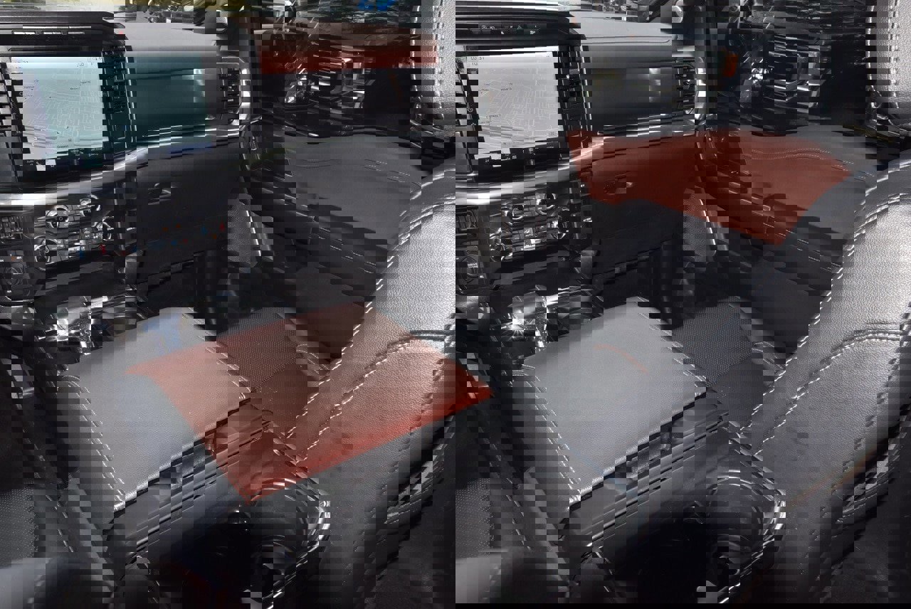 Certified 2023 Ford F150 Lariat w/ Equipment Group 502A High image 19