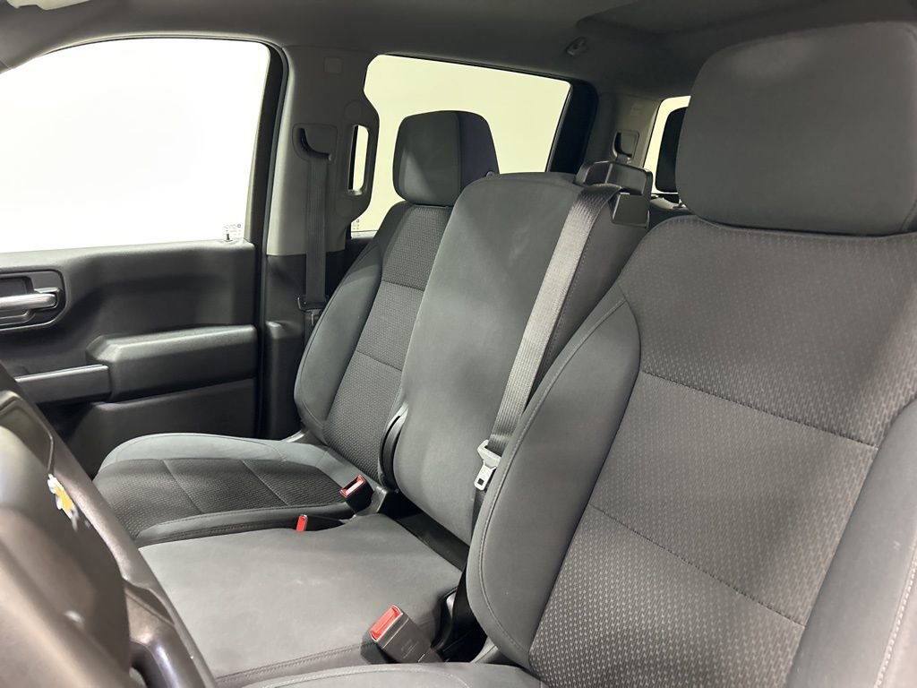 Used 2019 Chevrolet Silverado 1500 Custom w/ Trailering Package image 19