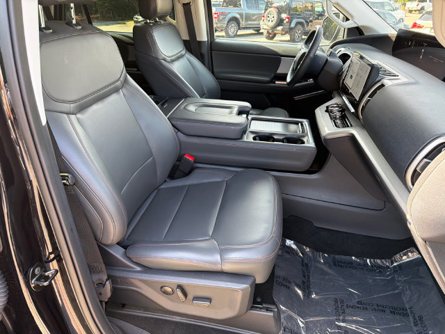 Certified 2025 Ford Expedition Active RWD image 15