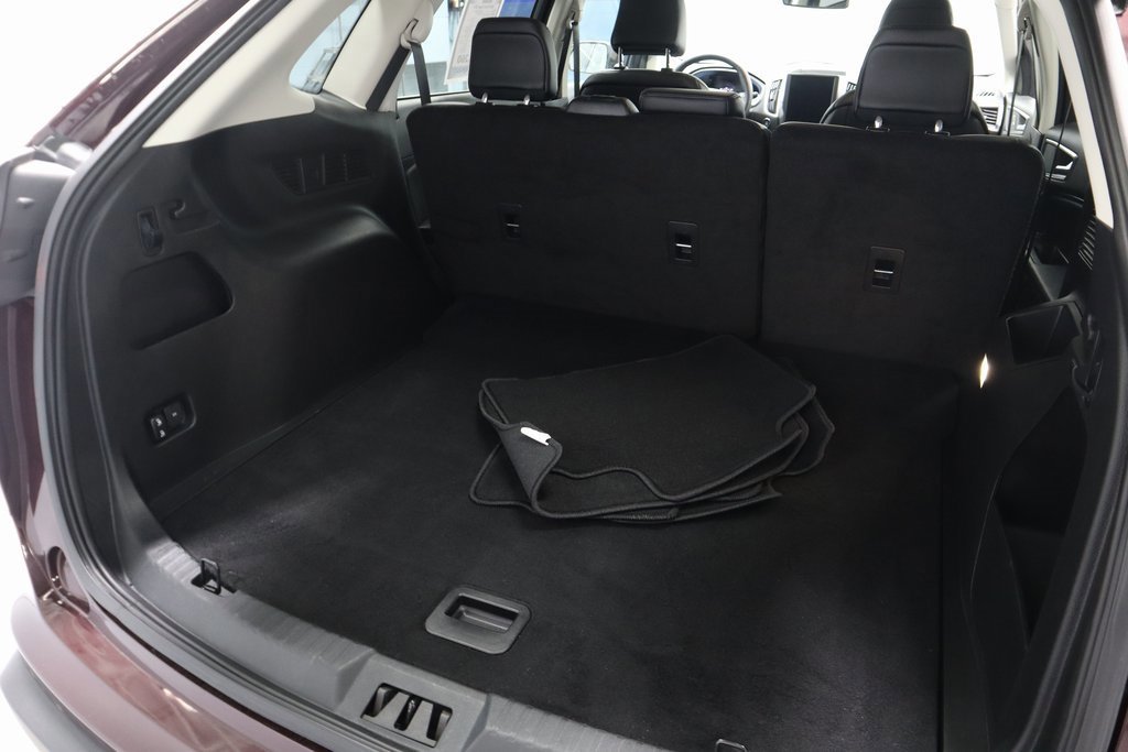 Certified 2024 Ford Edge SEL w/ Convenience Package image 16