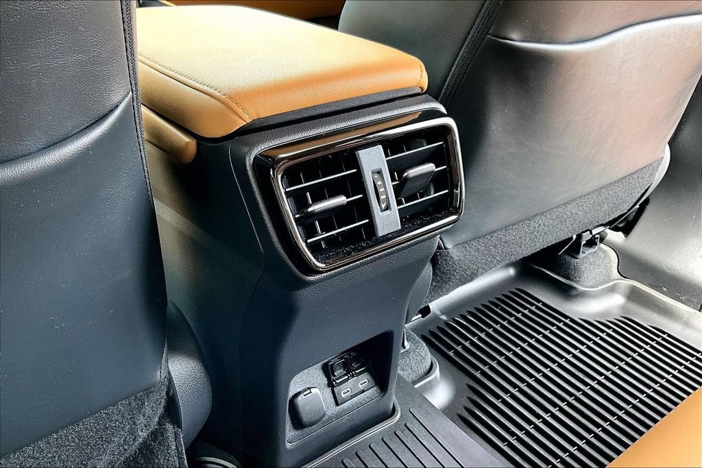 Used 2025 Lexus NX 350h AWD w/ Accessory Package (2T) image 33