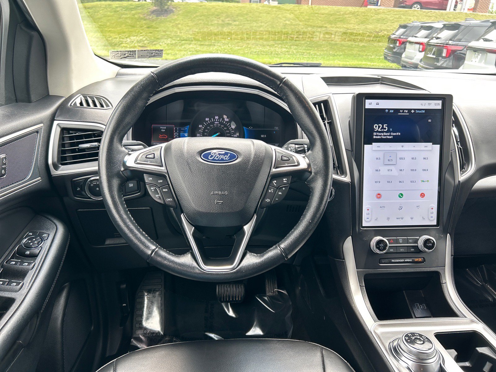 Certified 2024 Ford Edge SEL AWD/4WD image 2