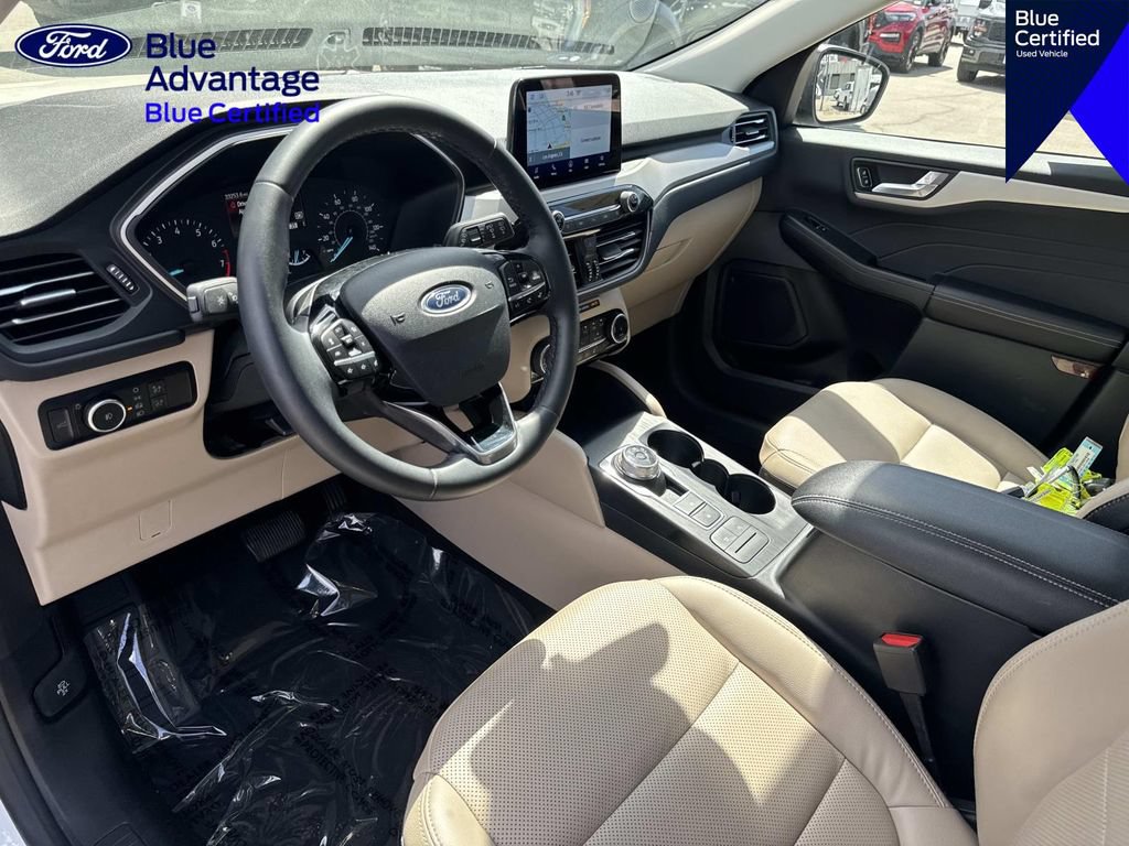 Certified 2022 Ford Escape SEL FWD image 16