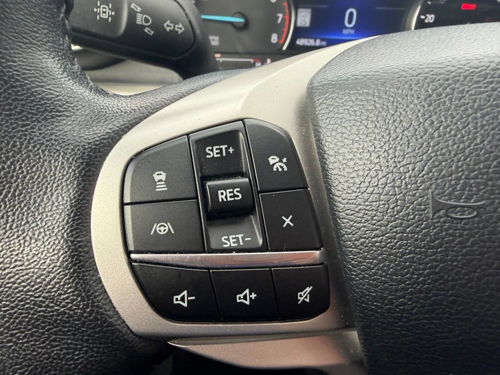 Certified 2022 Ford Explorer XLT w/ Equipment Group 202A AWD/4WD image 13