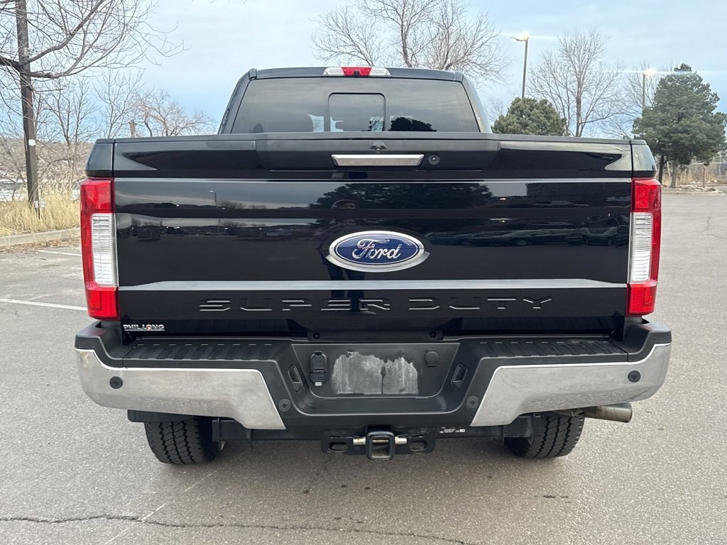 Certified 2018 Ford F350 Lariat w/ Chrome Package image 4