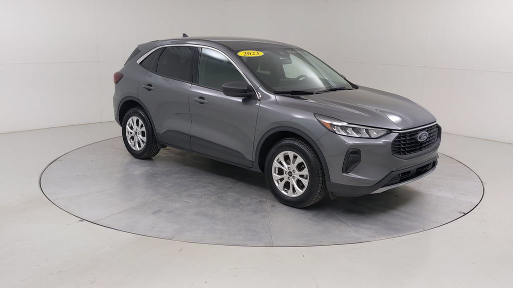 Certified 2023 Ford Escape Active w/ Tech Pack #1 AWD/4WD image 10
