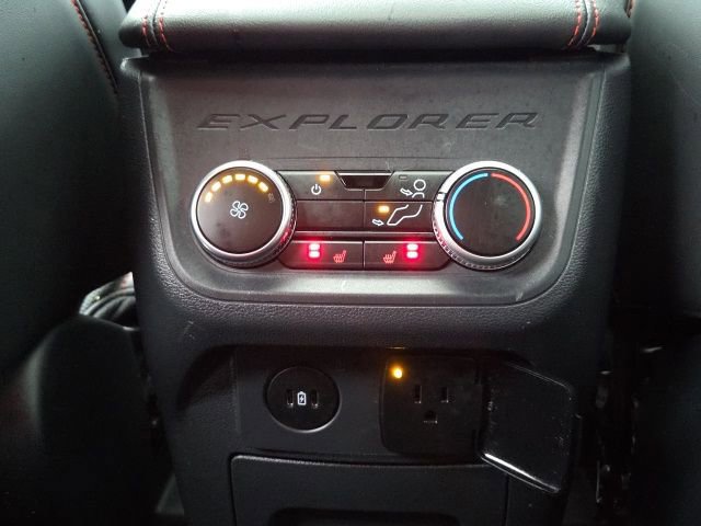 Certified 2025 Ford Explorer ST w/ Sun And Sound Package image 20