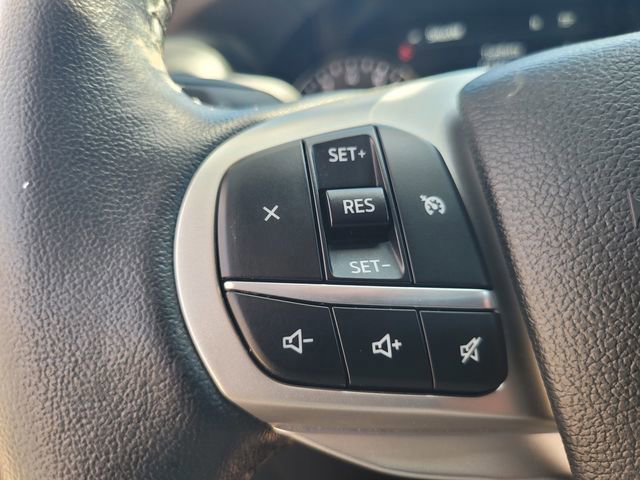 Certified 2022 Ford Explorer XLT w/ Equipment Group 202A RWD image 27