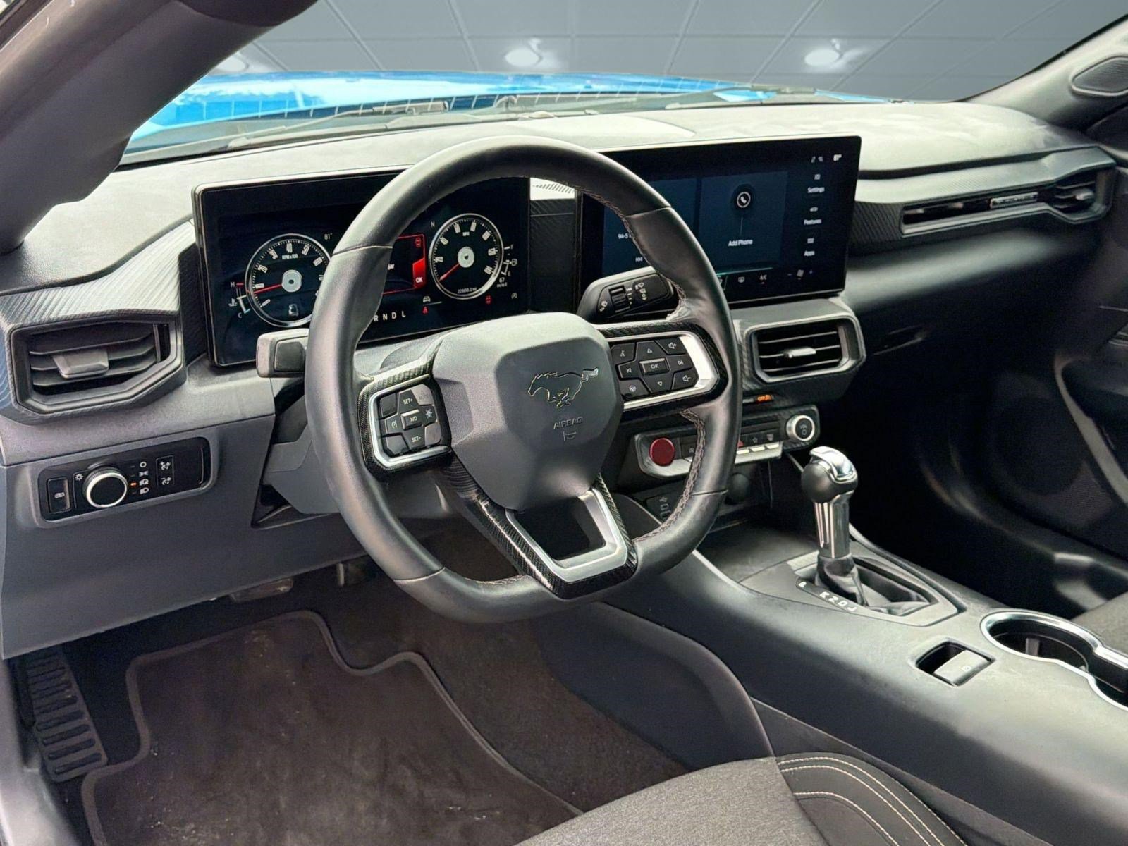 Certified 2024 Ford Mustang Coupe RWD image 4