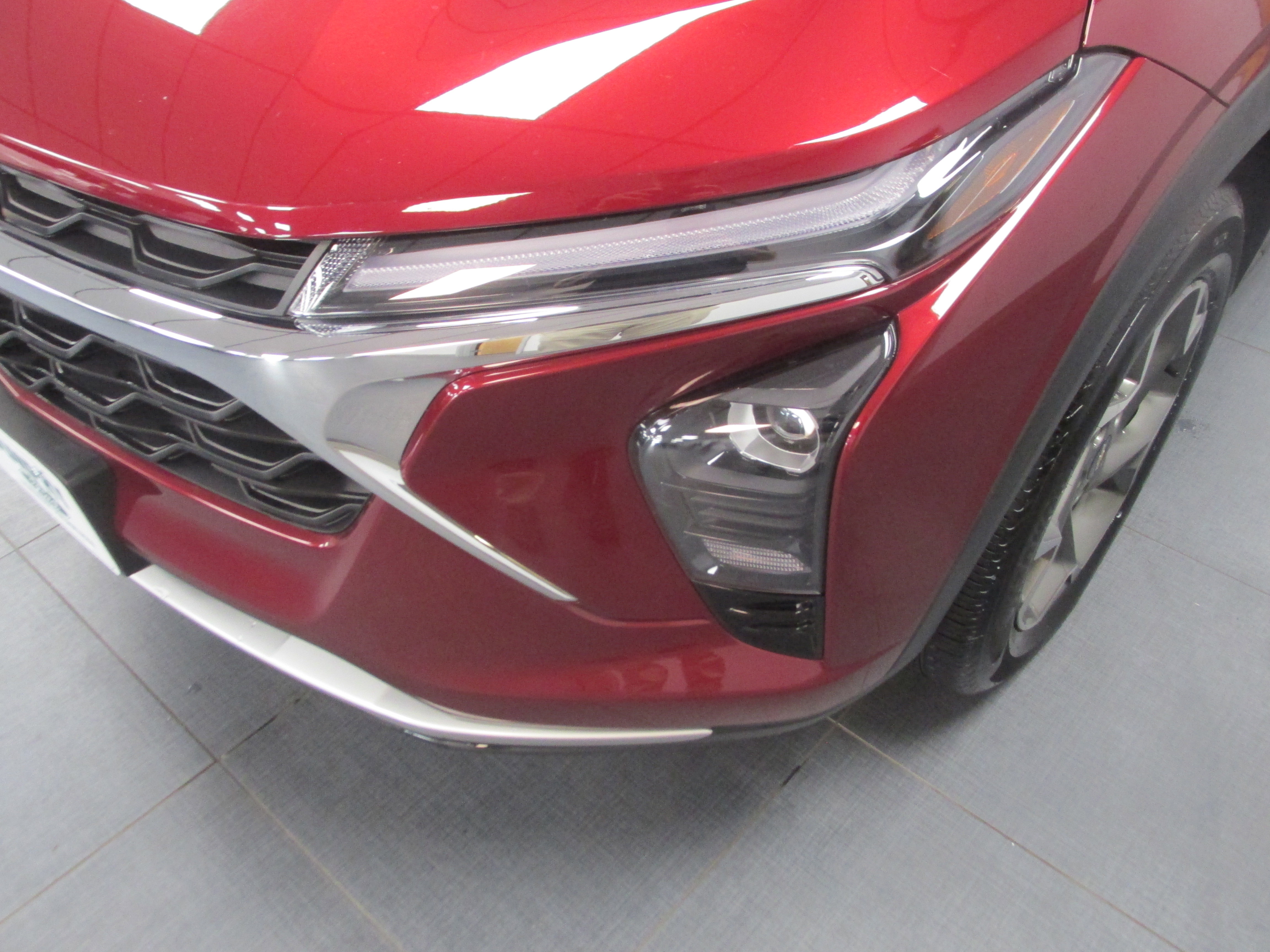 Used 2024 Jeep Compass Latitude image 9