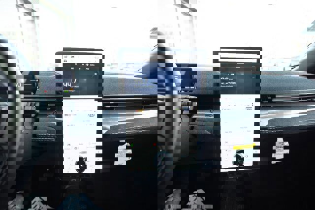 Certified 2025 Ford Mustang Mach-E GT image 19