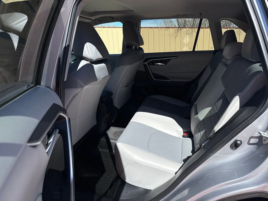 Used 2019 Toyota RAV4 XLE Premium w/ Cold Weather Package image 19