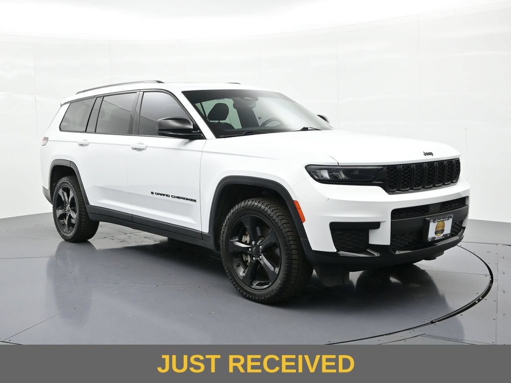 Used 2023 Jeep Grand Cherokee L Laredo AWD/4WD image 4
