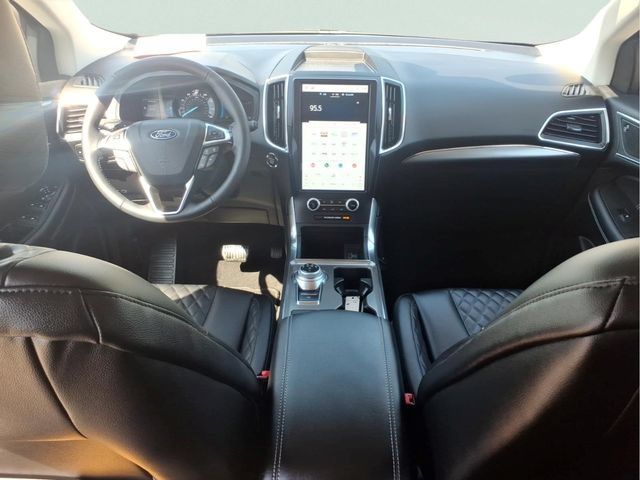 Certified 2024 Ford Edge Titanium w/ Class II Trailer Tow Package AWD/4WD image 10