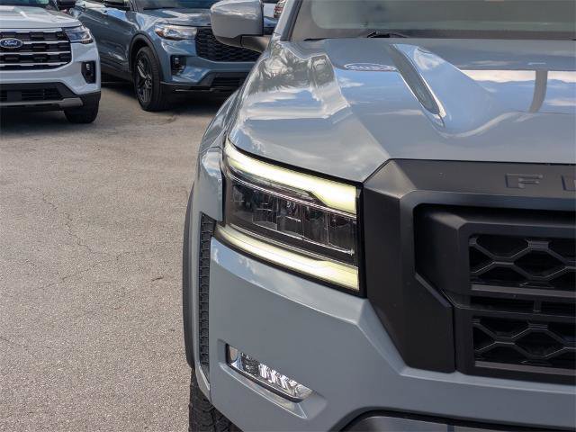 Used 2023 Nissan Frontier PRO-4X w/ Technology Package image 9