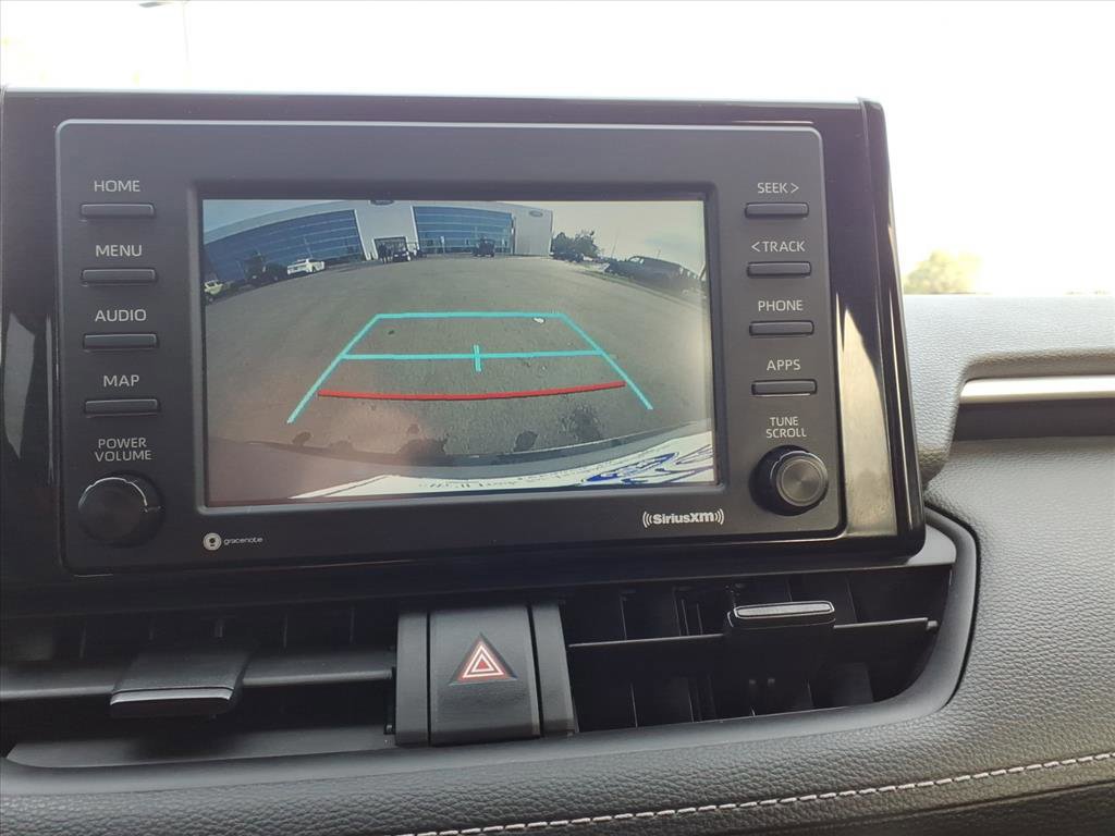 Used 2022 Toyota RAV4 LE image 20