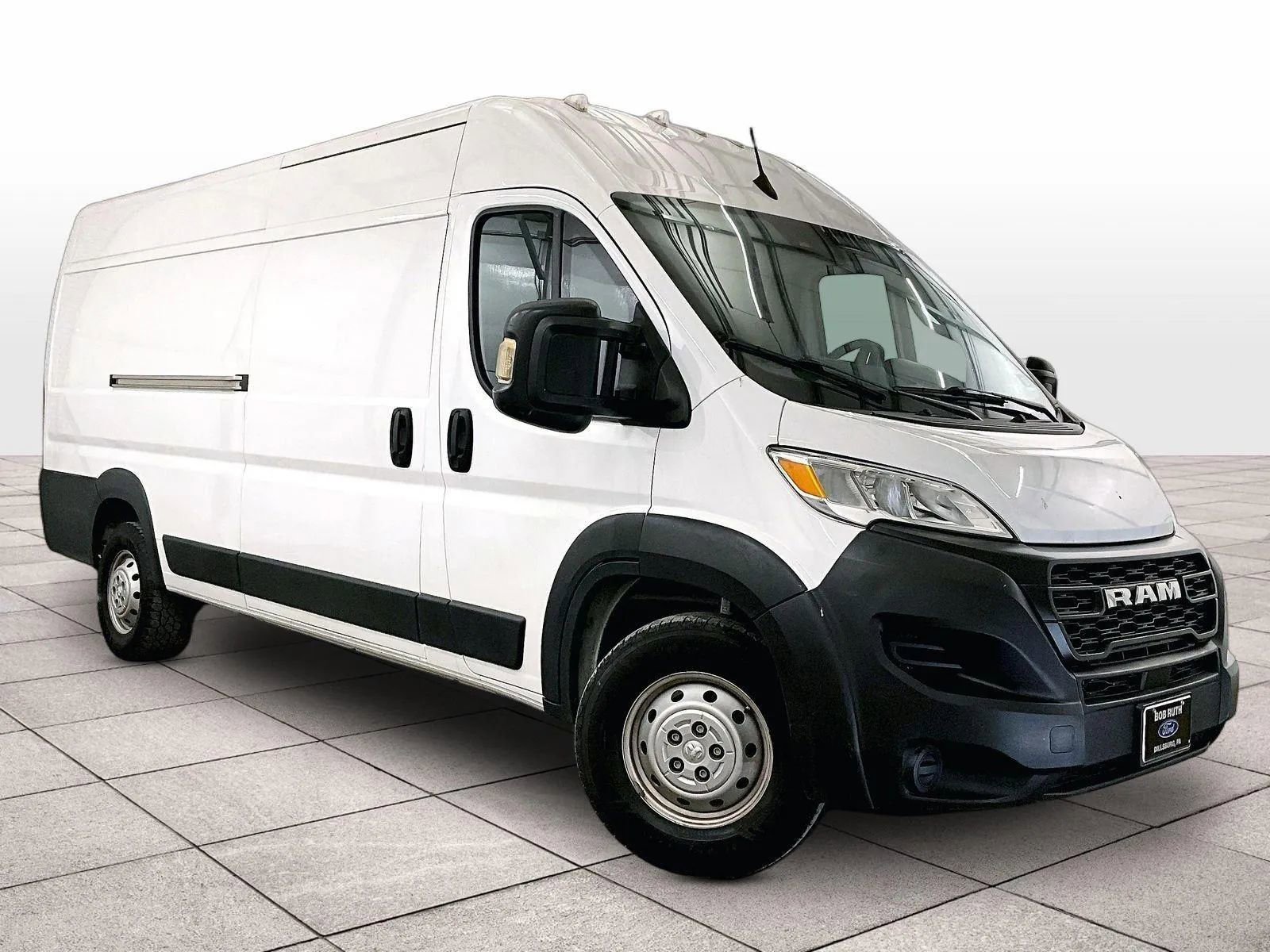 Used 2023 RAM ProMaster 3500 FWD image 2
