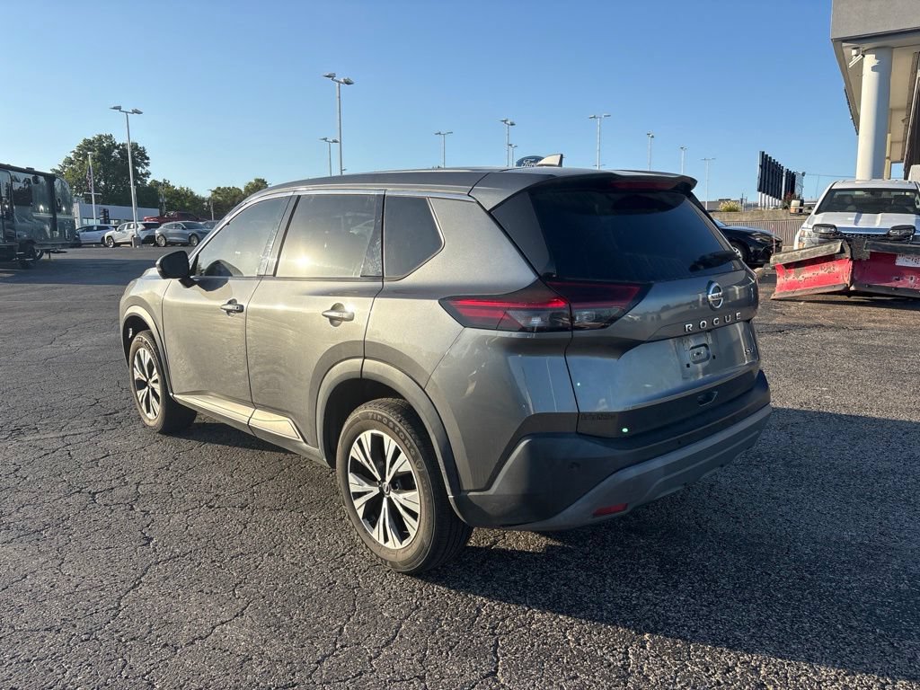 Used 2021 Nissan Rogue SV FWD image 5