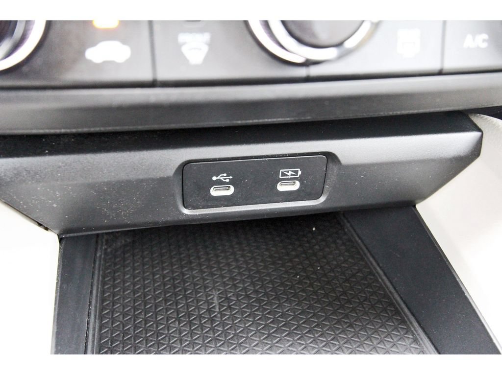 Used 2025 Honda Accord LX image 28