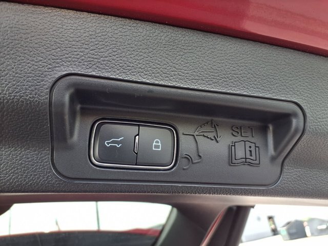Certified 2023 Ford Explorer XLT w/ Equipment Group 202A AWD/4WD image 28
