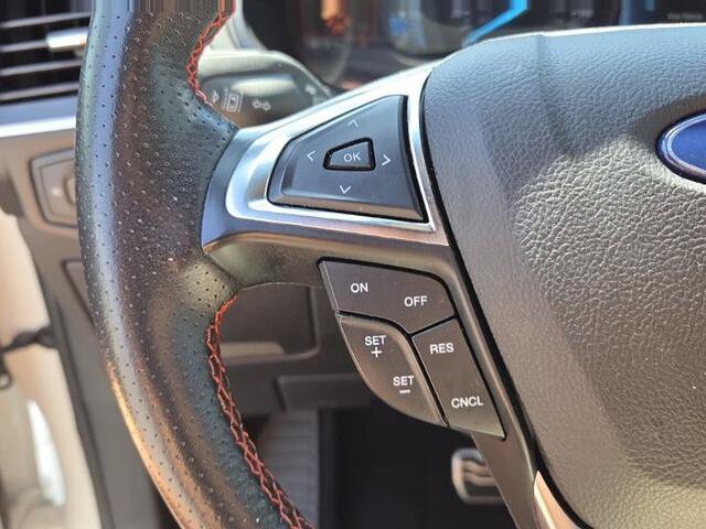 Certified 2022 Ford Edge ST-Line AWD/4WD image 25