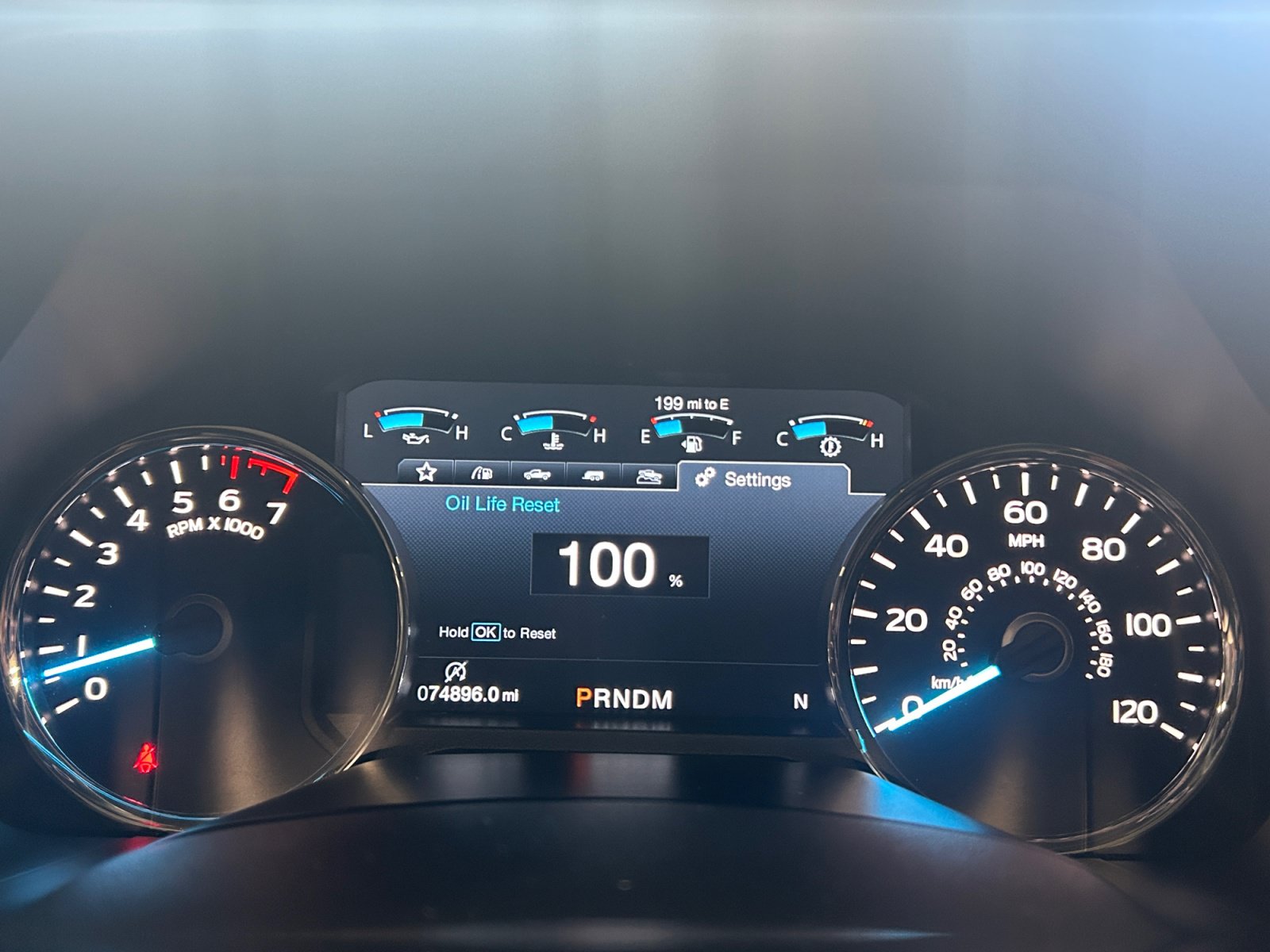 Certified 2019 Ford F150 Lariat w/ Equipment Group 502A Luxury AWD/4WD image 15