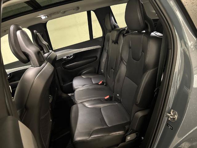 Used 2021 Volvo XC90 T5 Momentum w/ Protection Package Premier FWD image 29