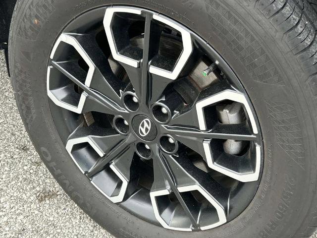 Used 2024 Hyundai Santa Cruz SEL w/ Activity Package image 12