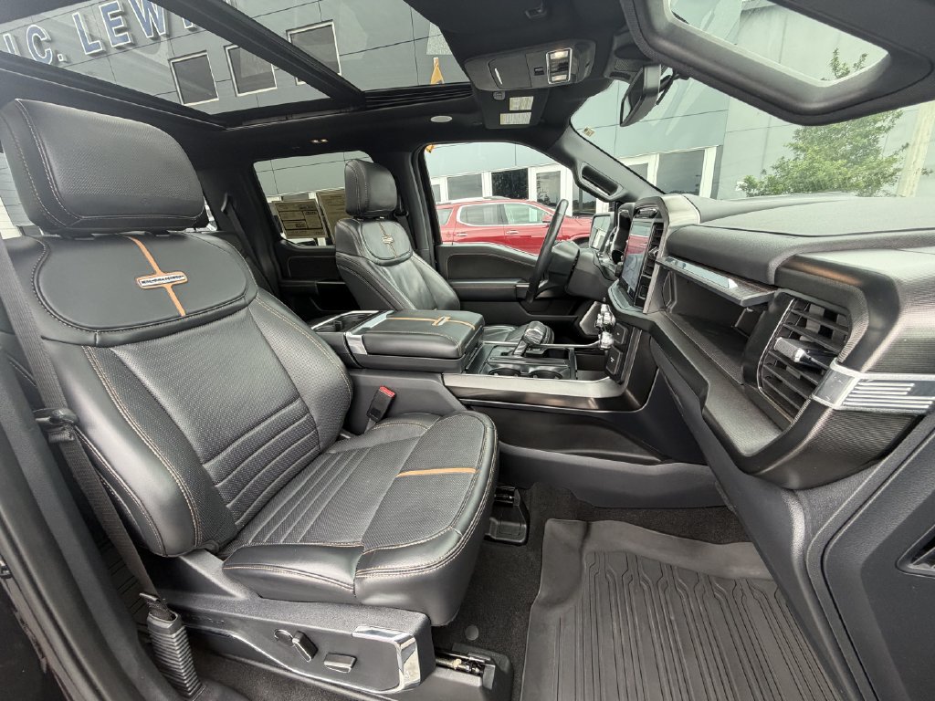 Certified 2023 Ford F150 Platinum w/ Equipment Group 701A High AWD/4WD image 24