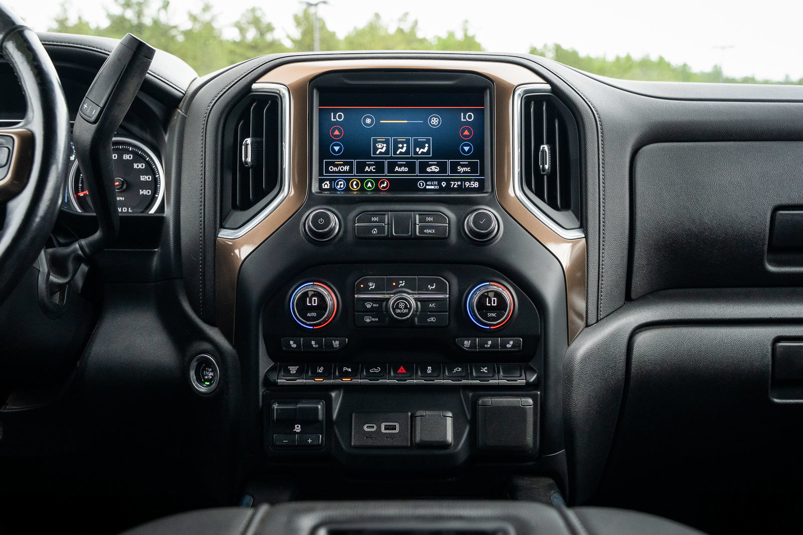 Used 2021 Chevrolet Silverado 3500 High Country AWD/4WD image 28