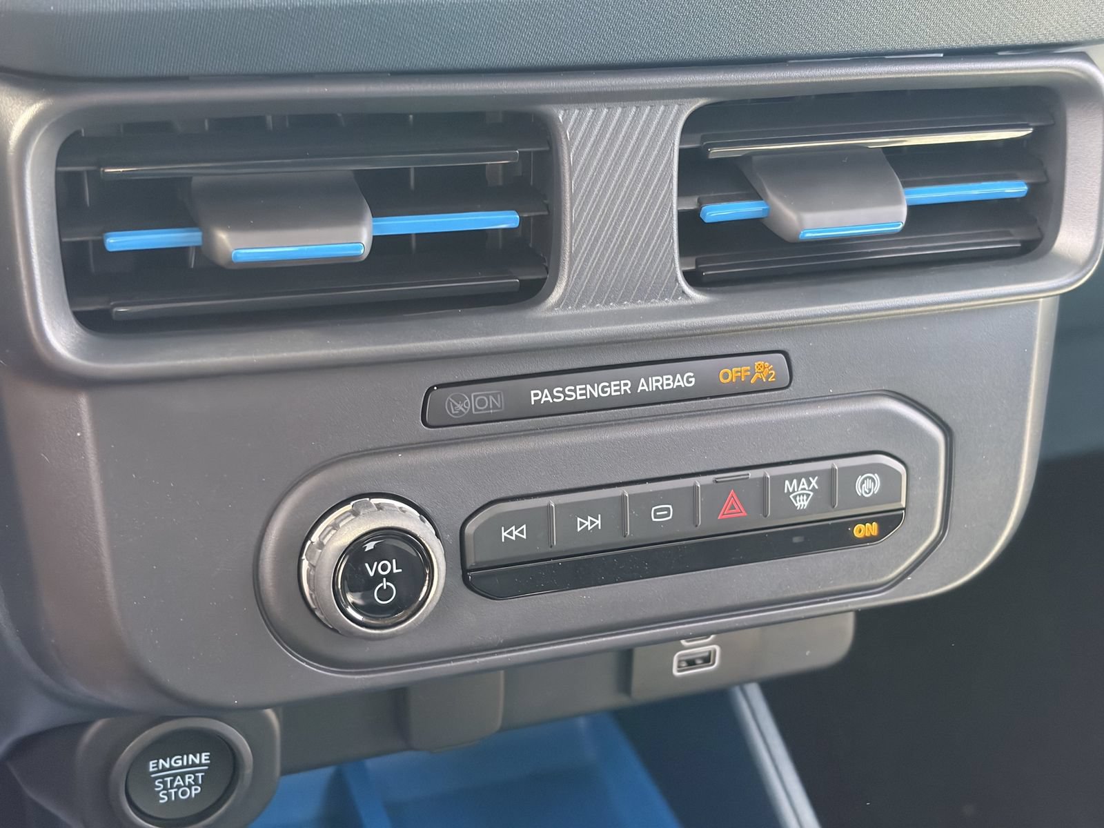 Certified 2026 Ford Maverick XLT FWD image 27