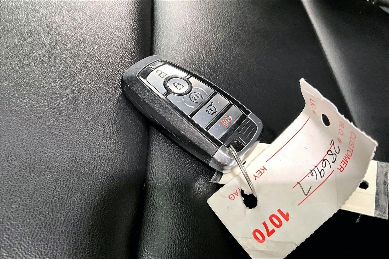 Certified 2023 Ford Explorer XLT w/ Equipment Group 202A image 14