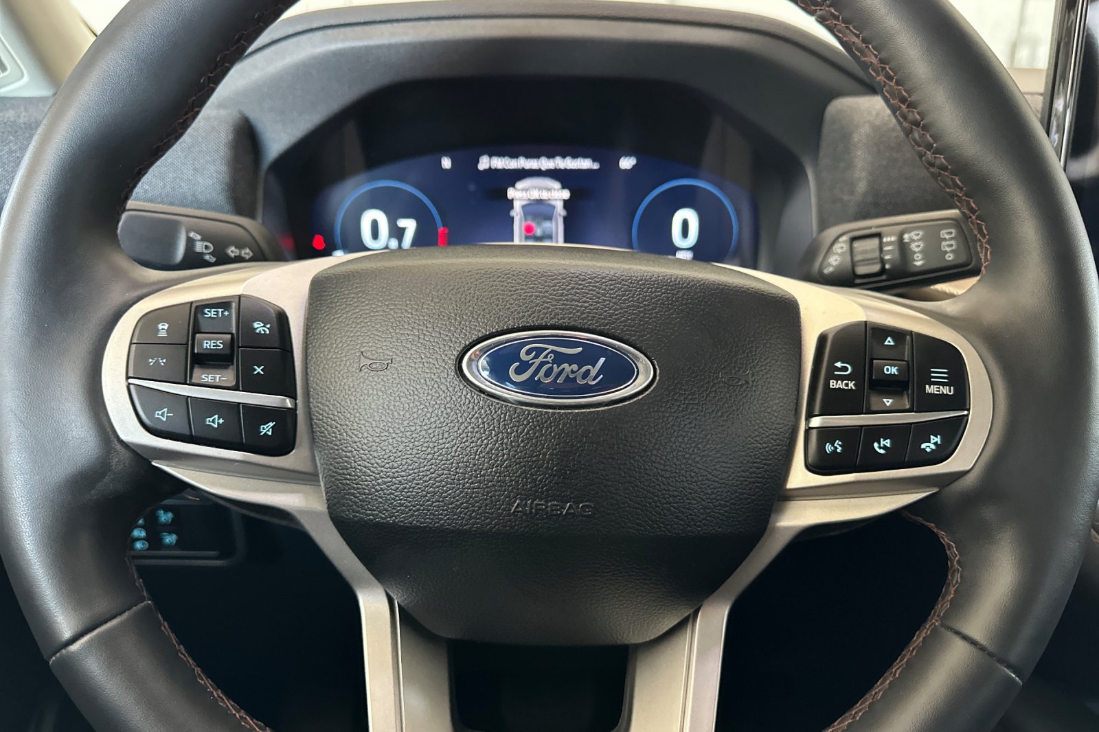 Certified 2025 Ford Explorer Active w/ Active Comfort Package AWD/4WD image 25