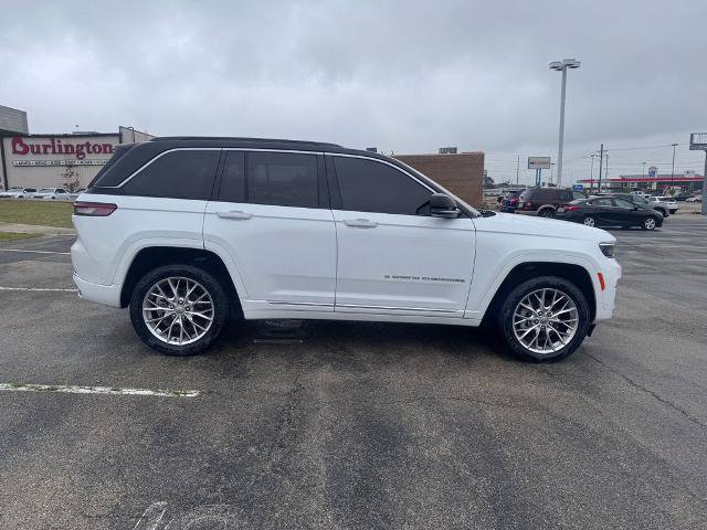 Used 2024 Jeep Grand Cherokee Summit w/ Adv Protech Group IV AWD/4WD image 10
