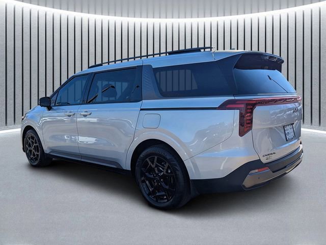 Used 2026 Kia Carnival SX Prestige image 2