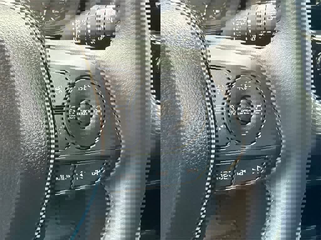 Used 2024 Toyota Corolla Cross LE image 23