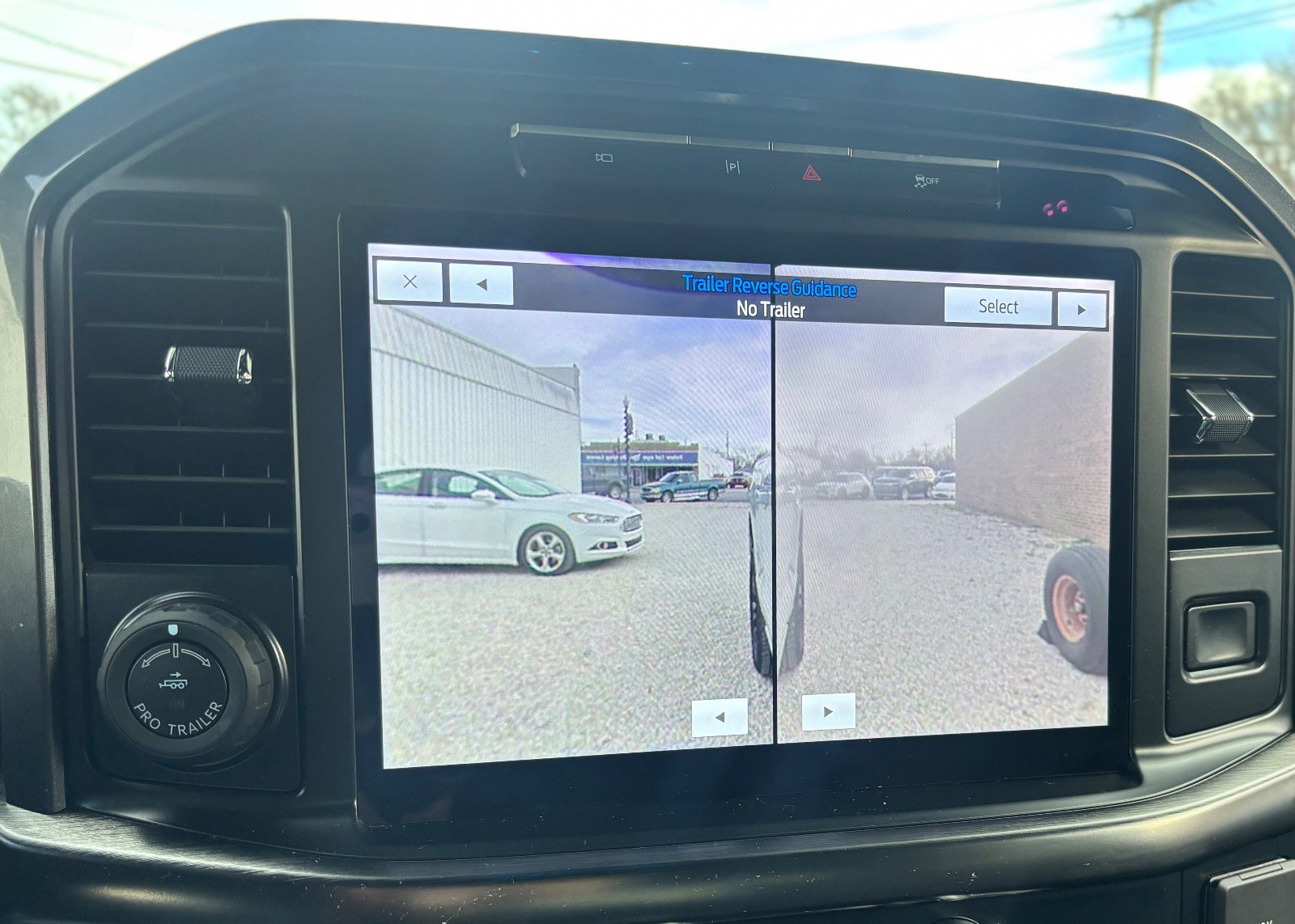 Certified 2023 Ford F150 Lariat w/ Equipment Group 502A High image 58