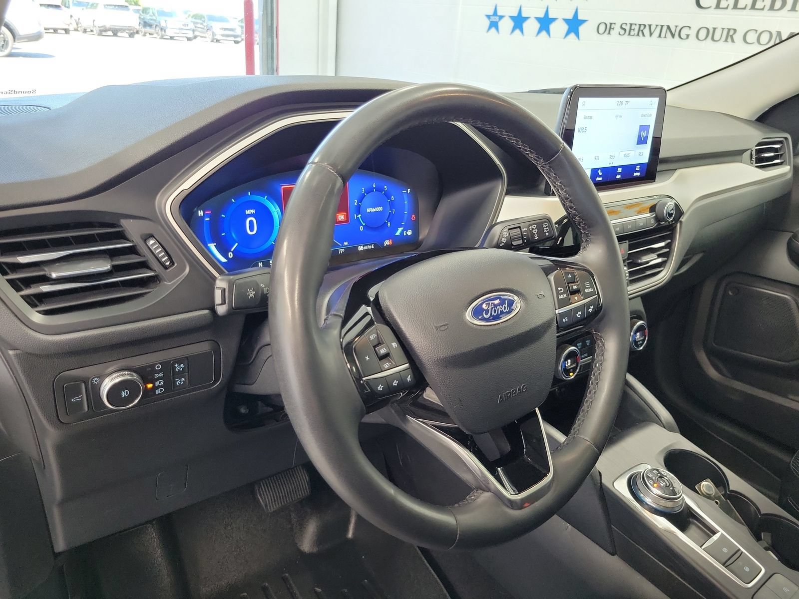 Certified 2021 Ford Escape SEL w/ Technology Package AWD/4WD image 10