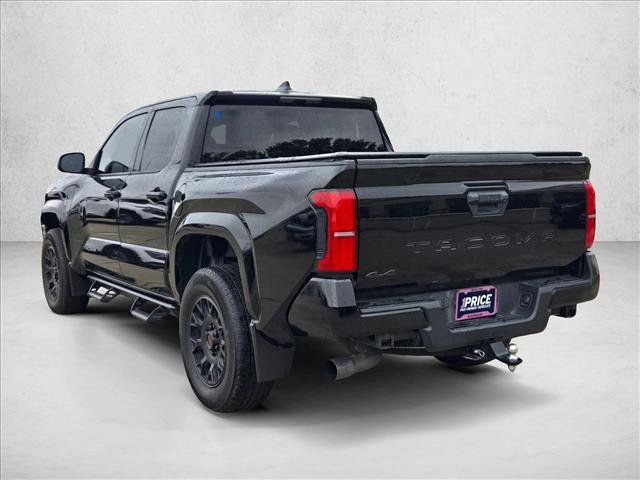 Used 2024 Toyota Tacoma SR5 AWD/4WD image 5